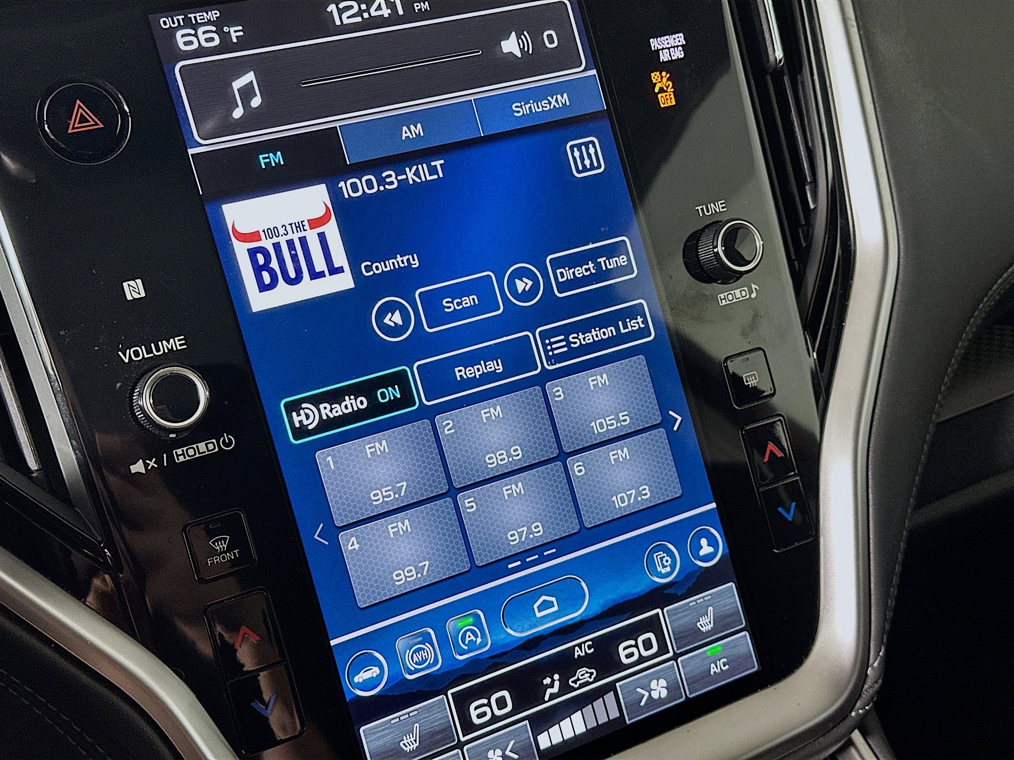 Used 2023 Subaru Outback Premium image 21