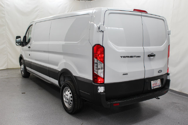 New 2026 Ford Transit 250 Low Roof AWD w/ Load Area Protection Package image 5