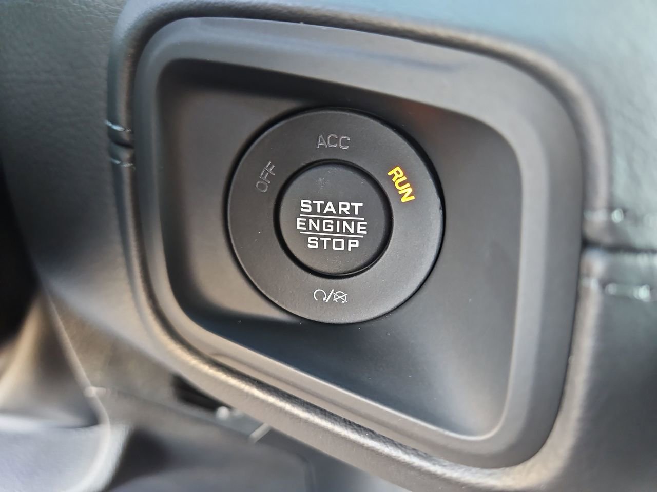 New 2025 Jeep Gladiator Rubicon image 26