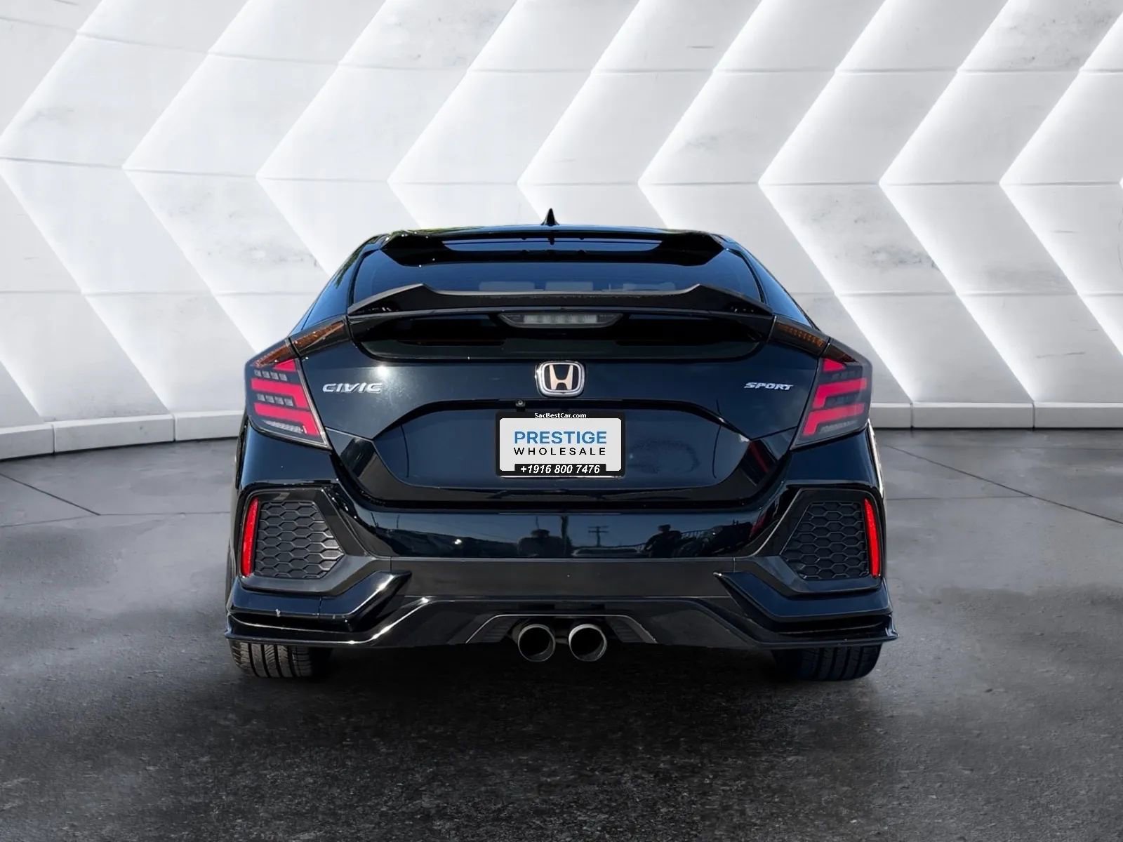 Used 2017 Honda Civic Sport image 4