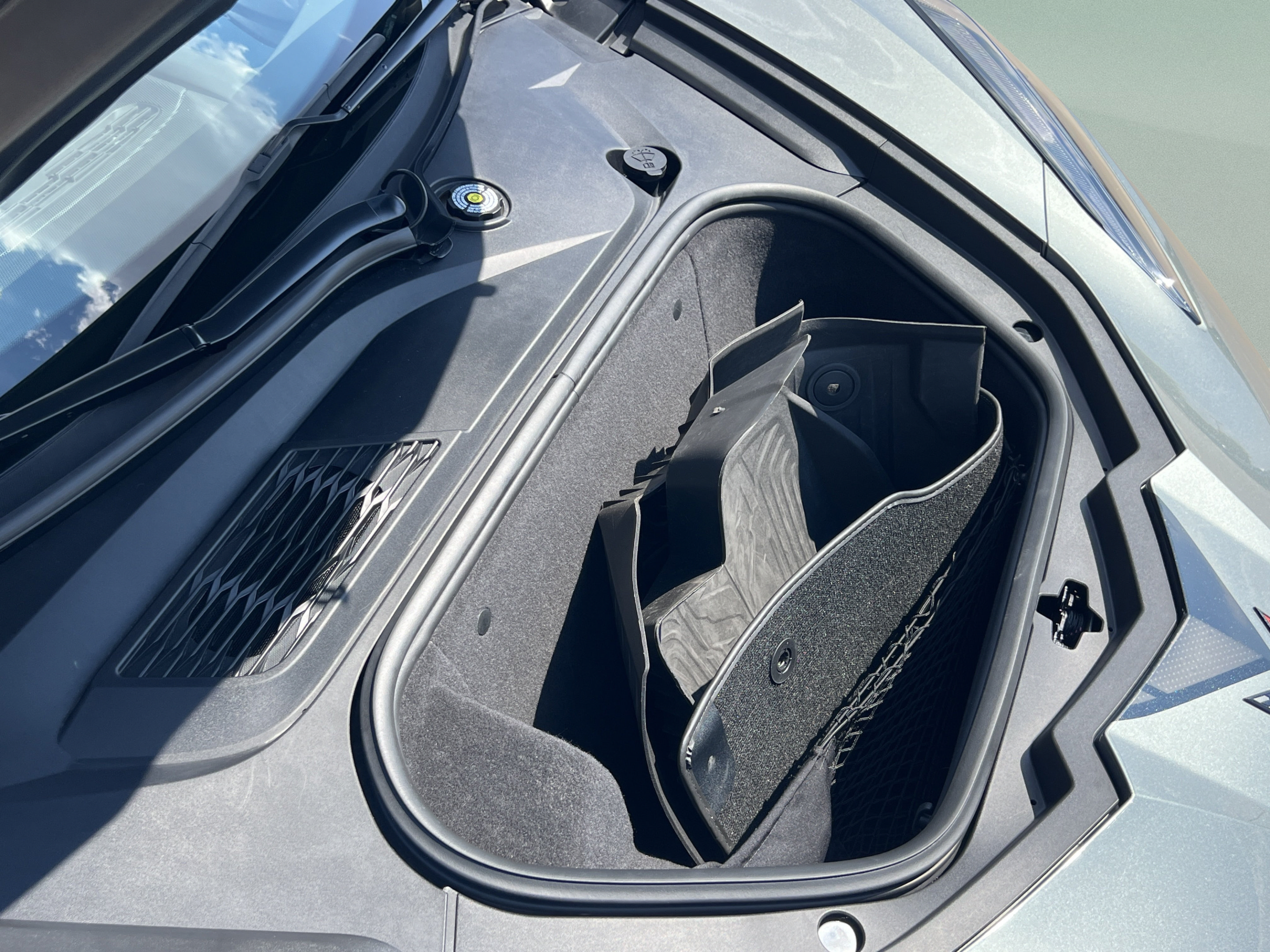 Used 2022 Chevrolet Corvette Stingray Preferred Conv w/ Z51 Performance Package RWD image 28