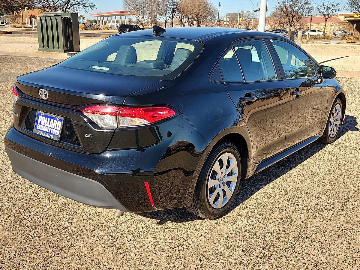Used 2024 Toyota Corolla LE image 3