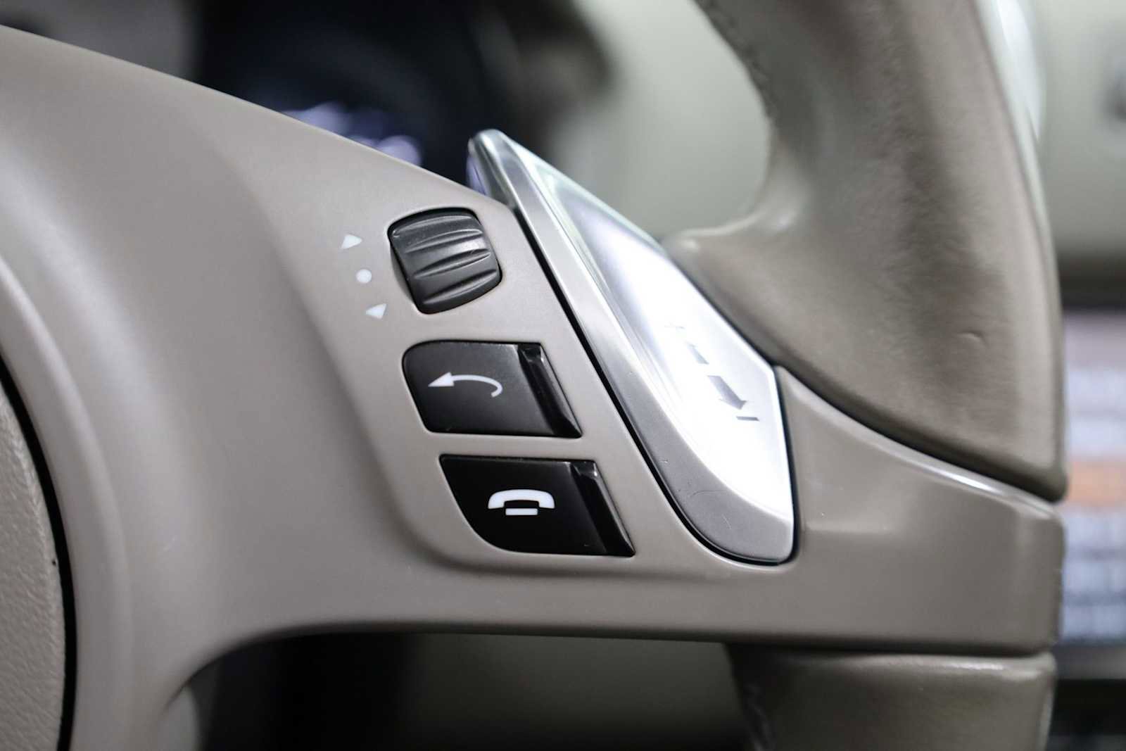 Used 2013 Porsche Boxster S image 25