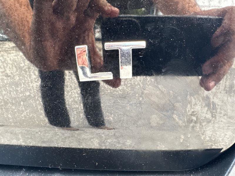 Used 2020 Chevrolet Traverse LT image 25