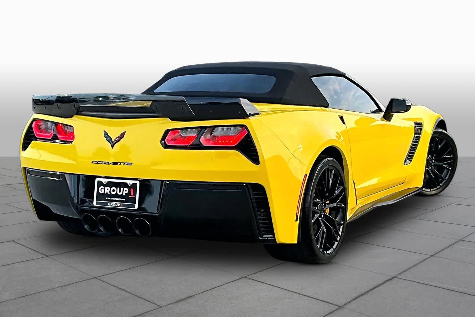 Used 2017 Chevrolet Corvette Z06 RWD image 13