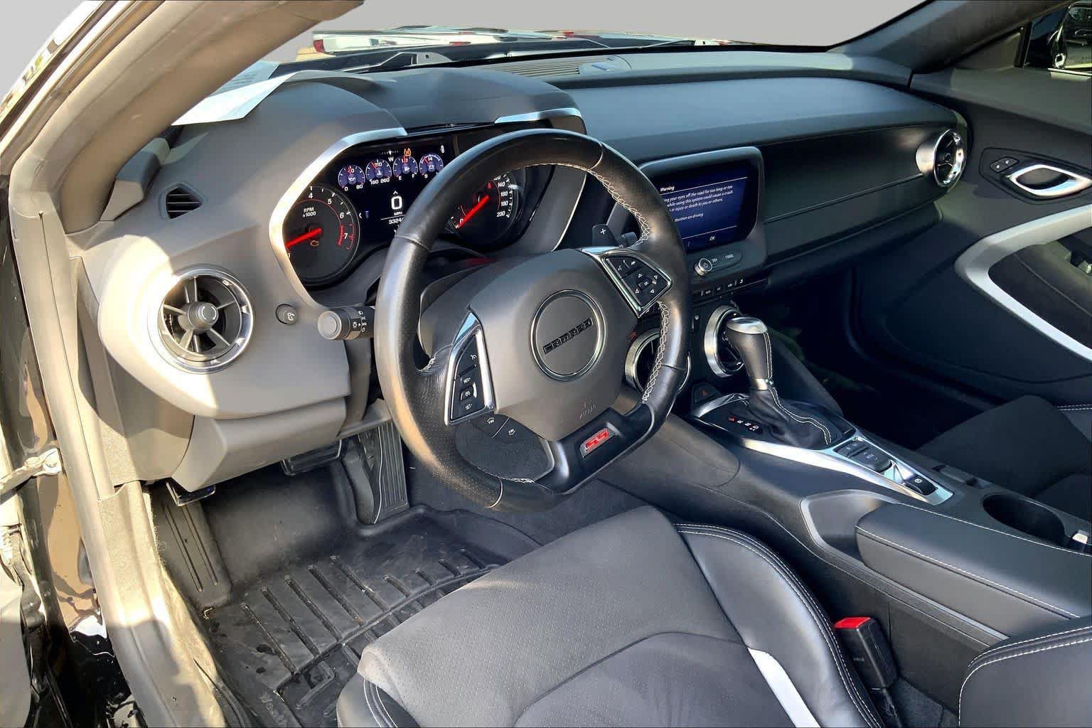 Used 2023 Chevrolet Camaro SS RWD image 16