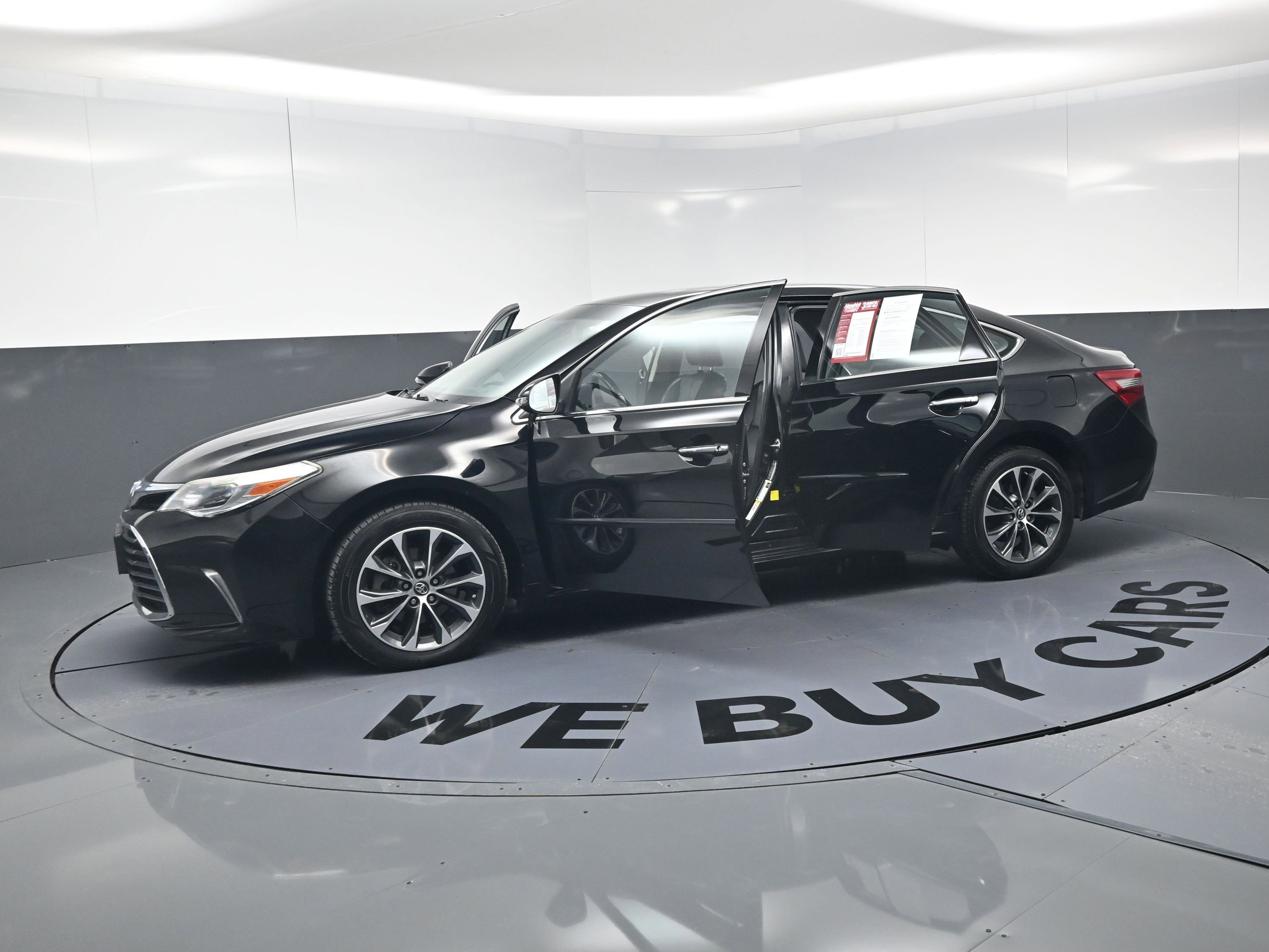 Used 2016 Toyota Avalon XLE Premium image 22