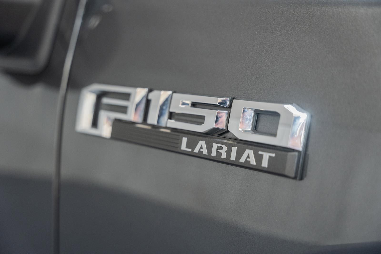 Used 2020 Ford F150 Lariat w/ Equipment Group 502A Luxury AWD/4WD image 13