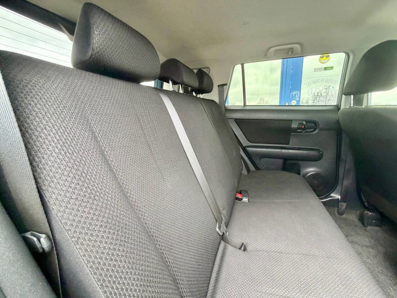 Used 2009 Scion xB FWD image 34