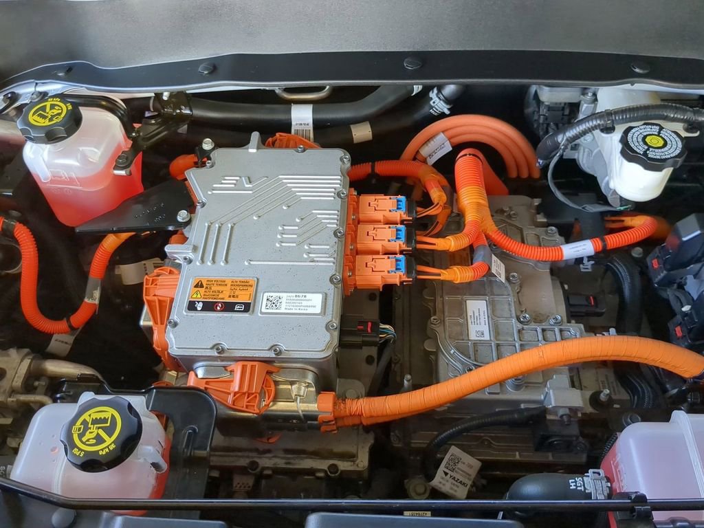 Used 2022 Chevrolet Bolt EUV Premier image 10