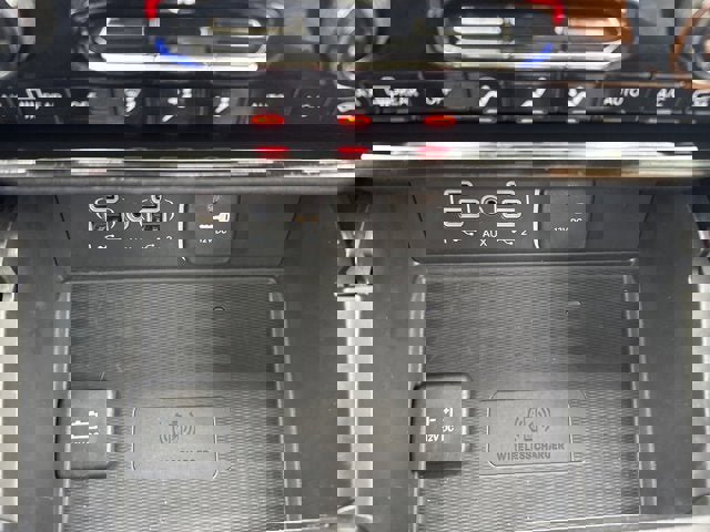 Used 2023 Jeep Grand Cherokee L Summit w/ Advanced Protech Group IV image 28