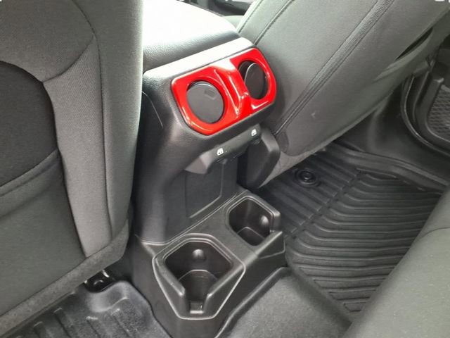 Used 2023 Jeep Gladiator Sport image 10