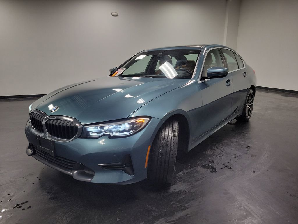Used 2019 BMW 330i xDrive Sedan w/ Premium Package image 5