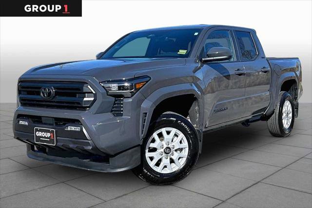 Certified 2025 Toyota Tacoma SR5 AWD/4WD image 1