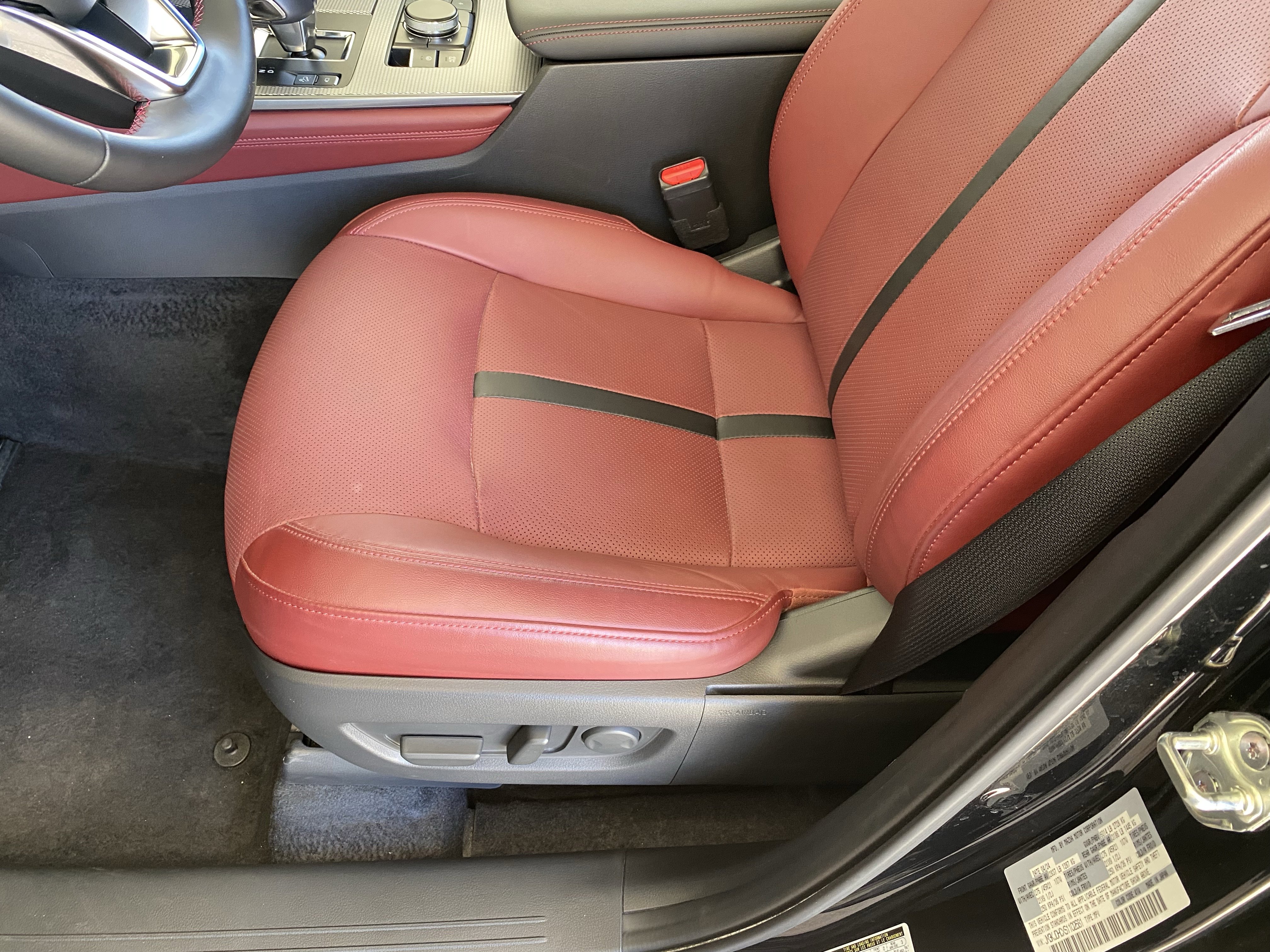 Used 2025 MAZDA CX-70 3.3 Turbo S w/ Premium Package image 14