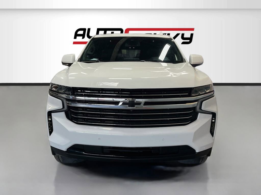 Used 2023 Chevrolet Tahoe RST w/ Luxury Package AWD/4WD image 2