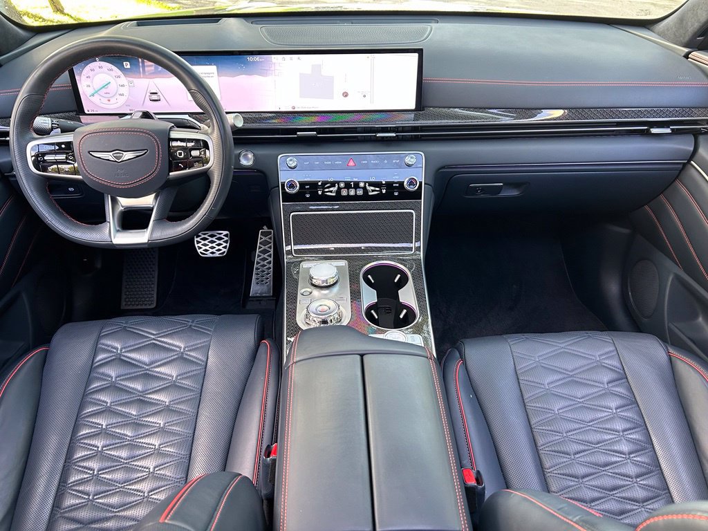 Used 2025 Genesis GV80 3.5T e-SC AWD/4WD image 11