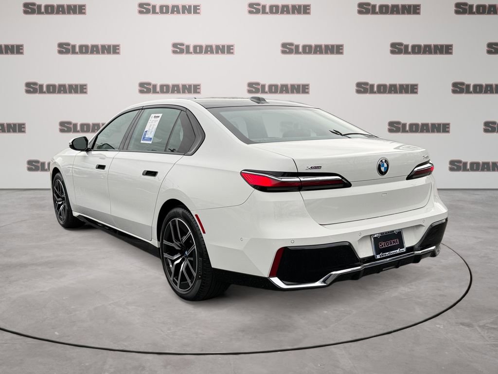 Certified 2025 BMW 740i xDrive image 3