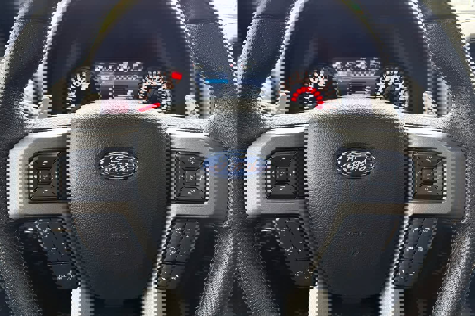 Certified 2020 Ford F150 Raptor w/ Equipment Group 802A Luxury image 23