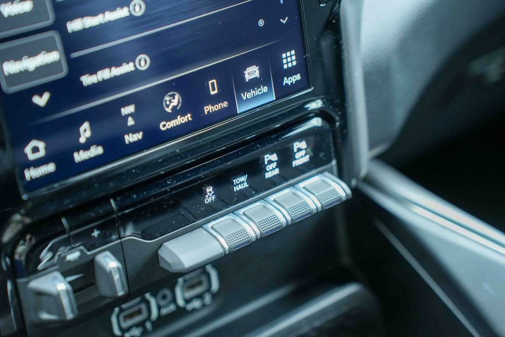 Used 2023 RAM 1500 Sport w/ Rebel Level 2 Equipment Group AWD/4WD image 41