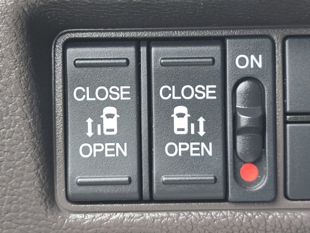 Used 2021 Honda Odyssey EX image 13