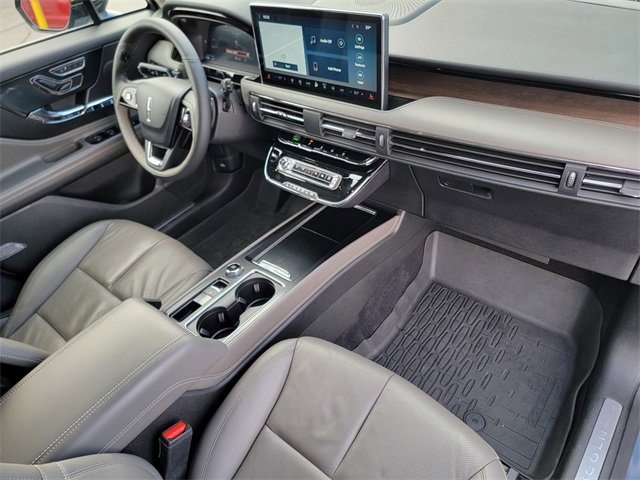 Certified 2023 Lincoln Corsair Reserve w/ Equipment Group 201A image 25