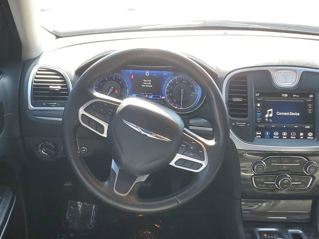 Used 2019 Chrysler 300 Touring w/ Sport Appearance Package RWD image 18