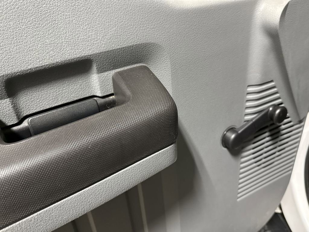 Used 2015 Ford F250 XL w/ FX4 Off-Road Package image 20