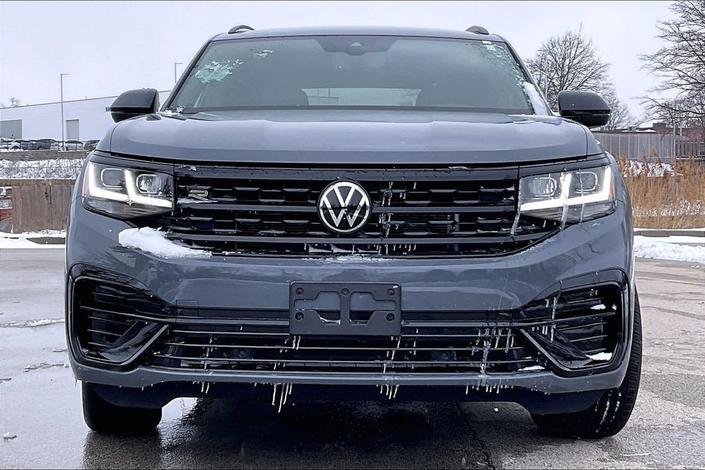 Used 2023 Volkswagen Atlas Cross Sport SEL R-Line image 3