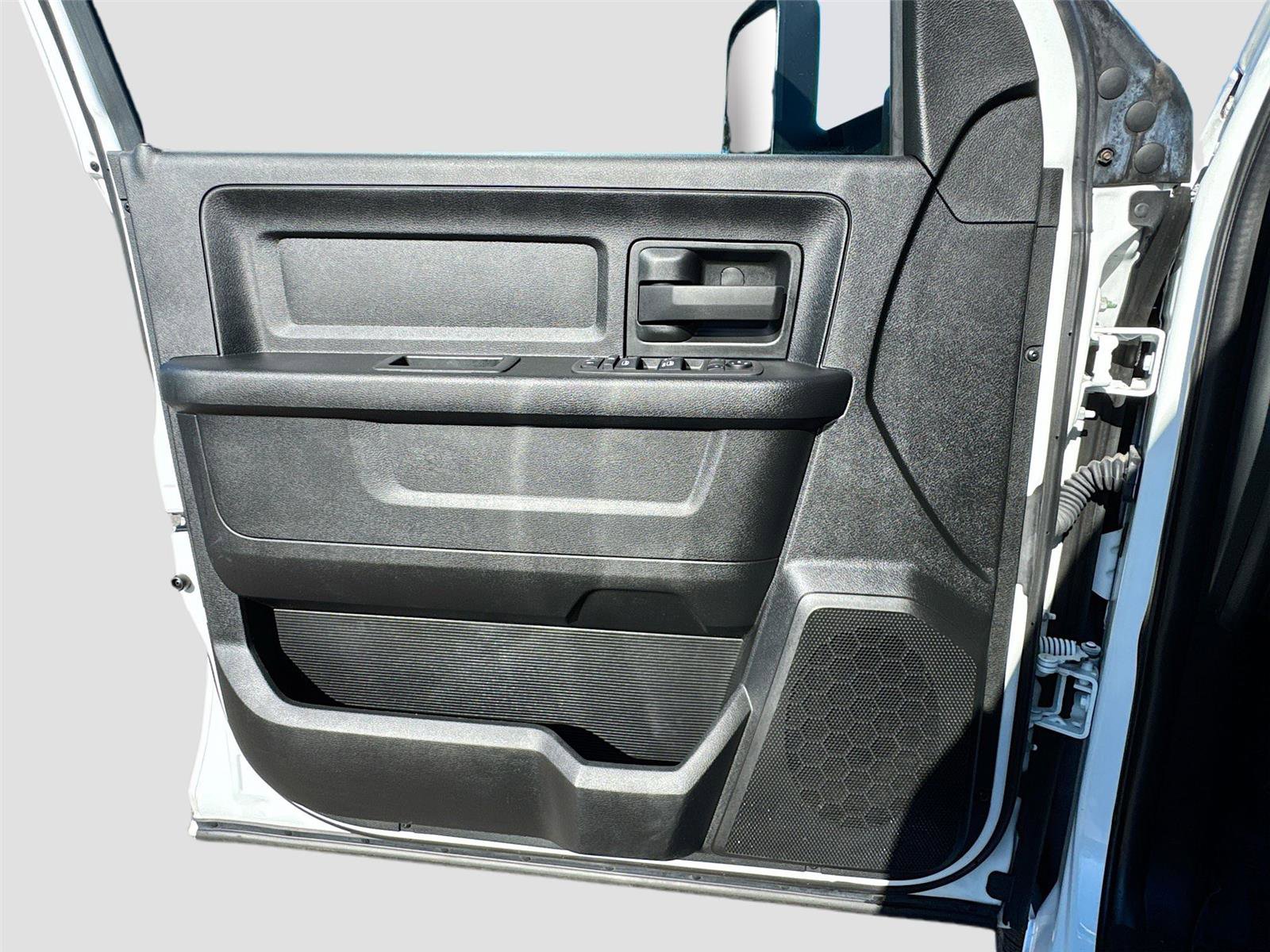 Used 2022 RAM 3500 Tradesman w/ Max Tow Package image 17