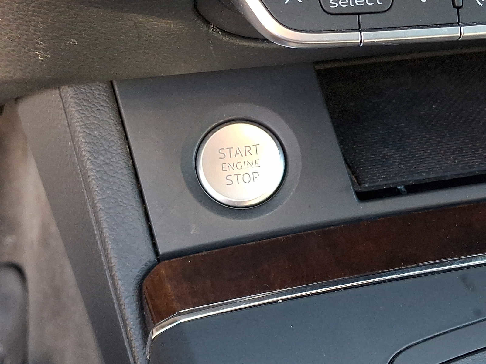 Used 2019 Audi Q5 2.0T Premium w/ Convenience Package image 23