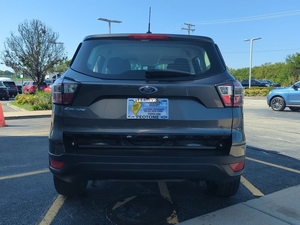 Used 2017 Ford Escape S FWD image 4