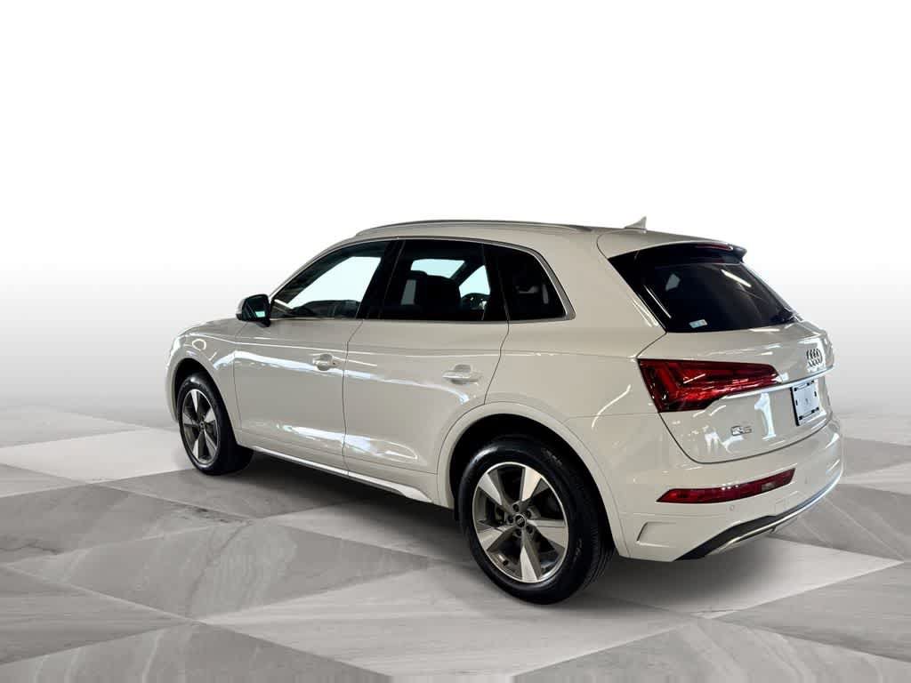 Used 2025 Audi Q5 2.0T Premium Plus w/ Premium Plus Package AWD/4WD image 6