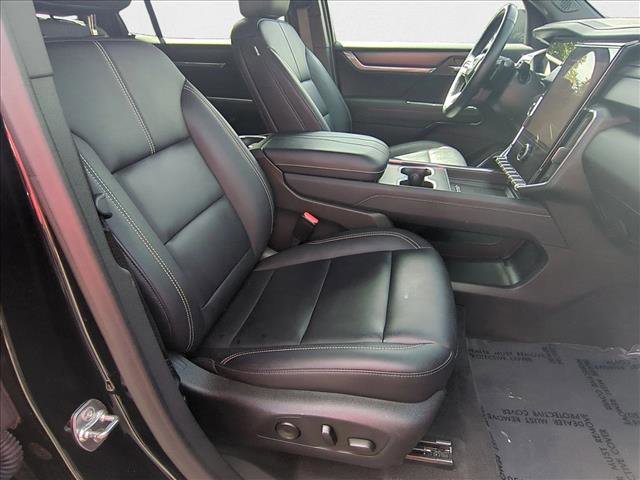 Used 2024 GMC Acadia Elevation image 23