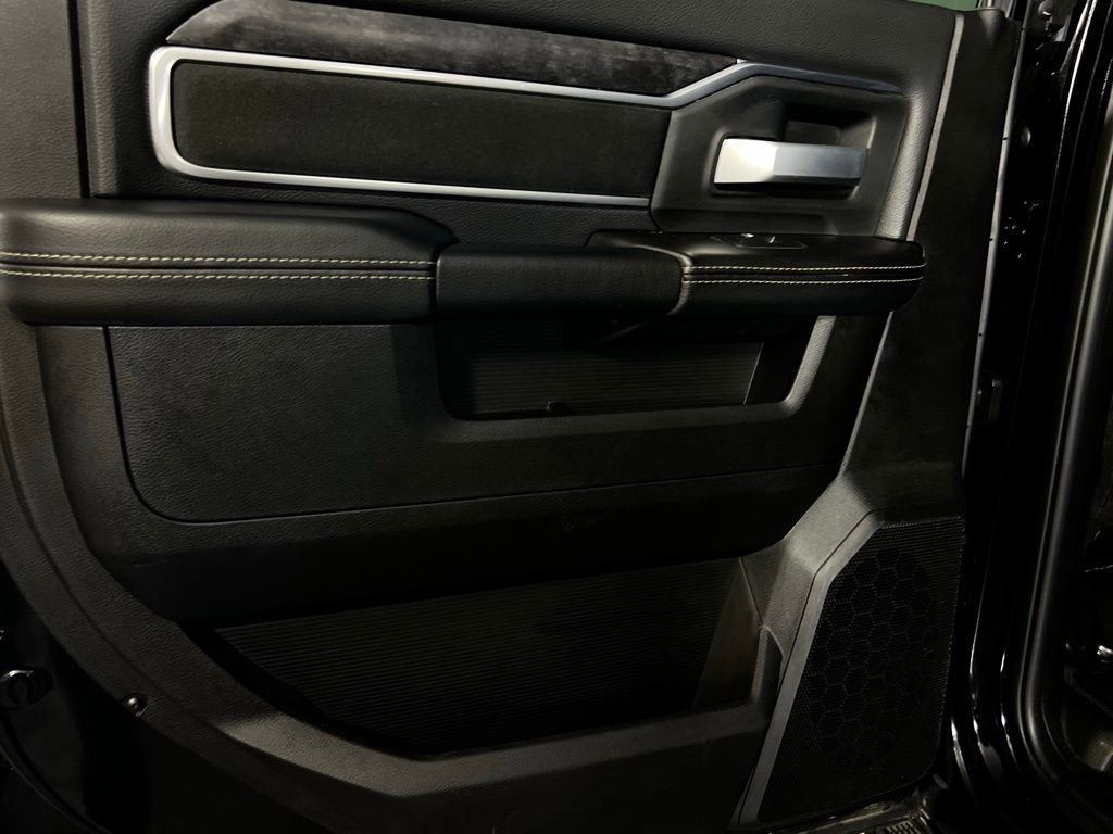 Used 2024 RAM 2500 Big Horn w/ Bed Utility Group image 24