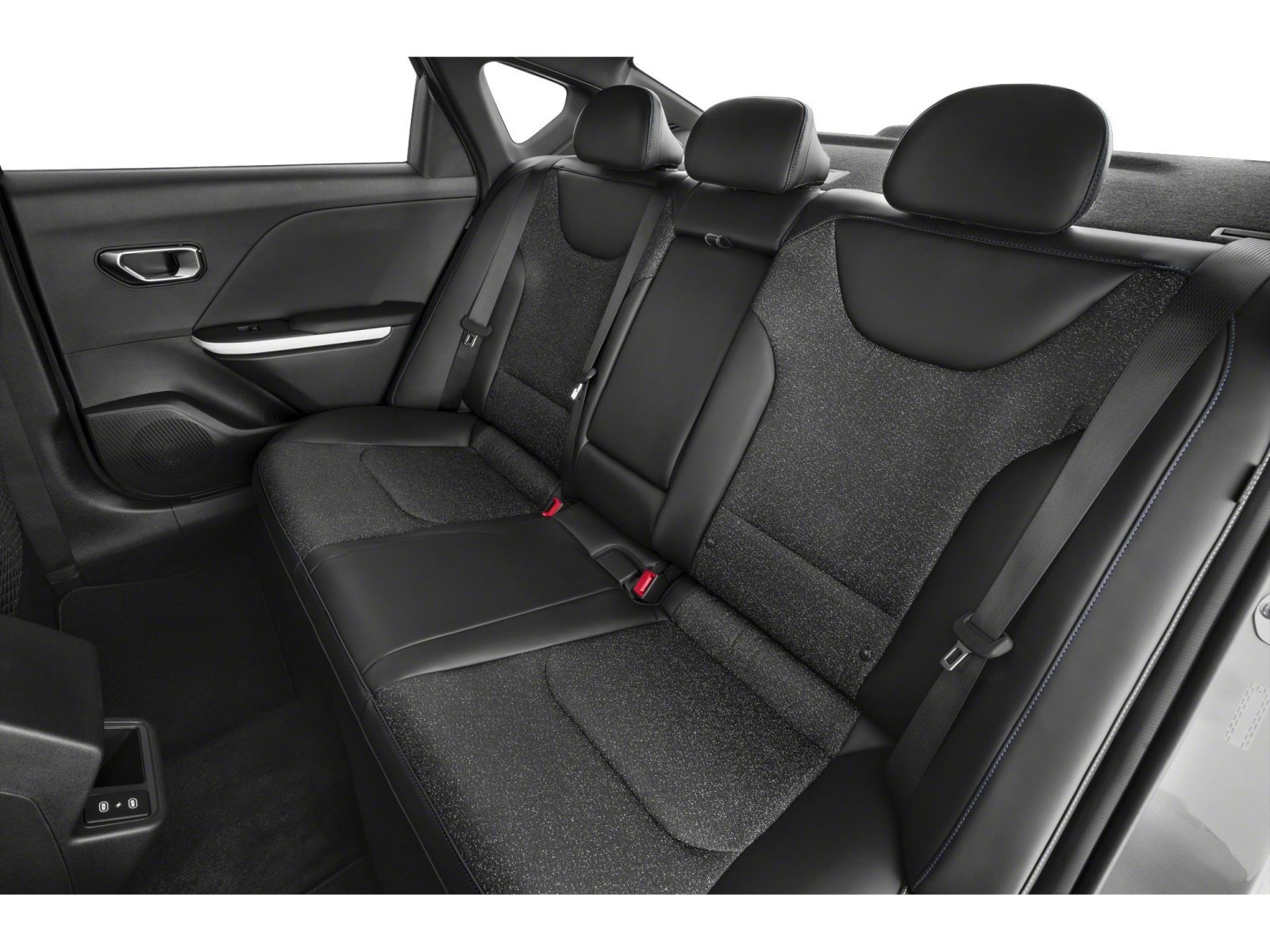 Used 2025 Kia K4 GT-Line w/ GT-Line Premium Package FWD image 8