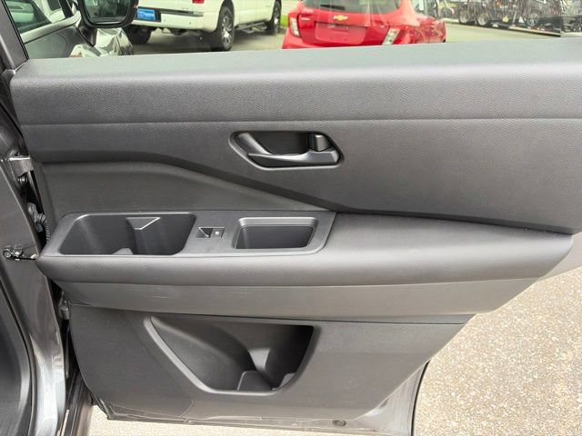 Used 2025 Nissan Pathfinder Rock Creek AWD/4WD image 19