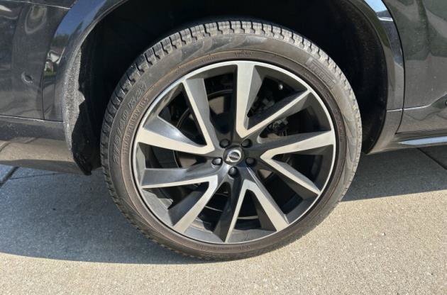 Used 2024 Volvo XC90 B6 Ultimate w/ Protection Package Premier AWD/4WD image 11