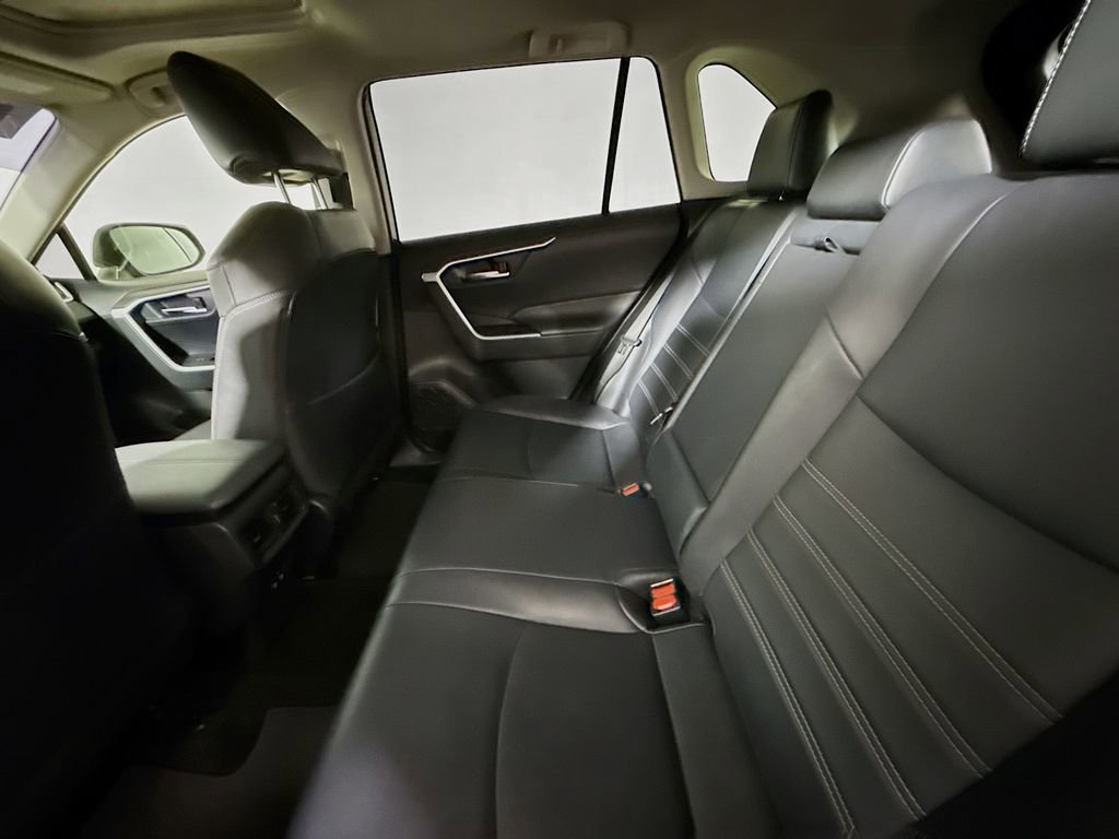 Certified 2020 Toyota RAV4 XLE Premium FWD image 23