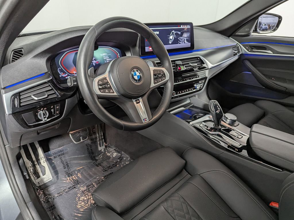 Certified 2023 BMW 540i xDrive w/ M Sport Package image 18