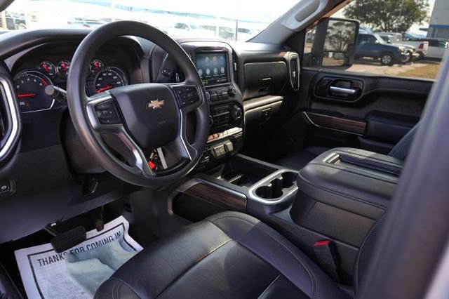 Used 2021 Chevrolet Silverado 3500 LT AWD/4WD image 10