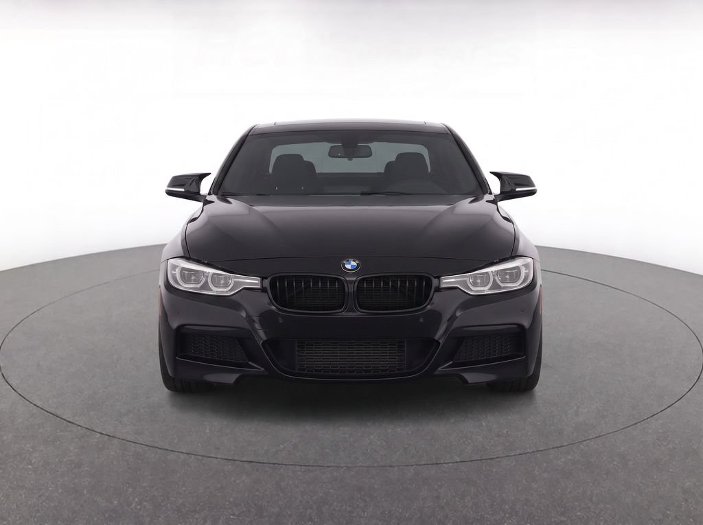 Used 2016 BMW 328i xDrive Sedan AWD/4WD image 2