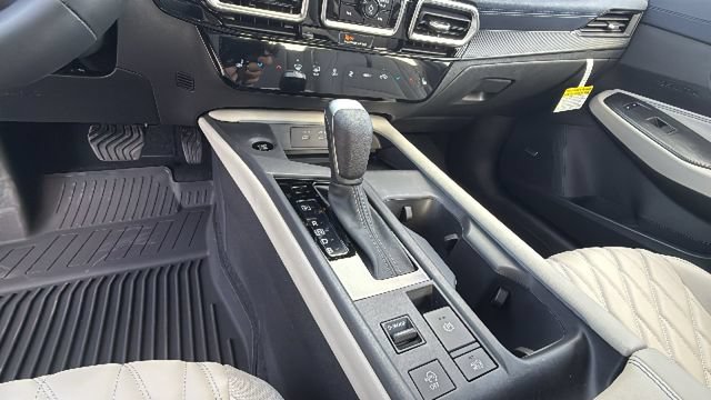New 2026 Nissan Sentra SL w/ Floor Mat Package FWD image 13