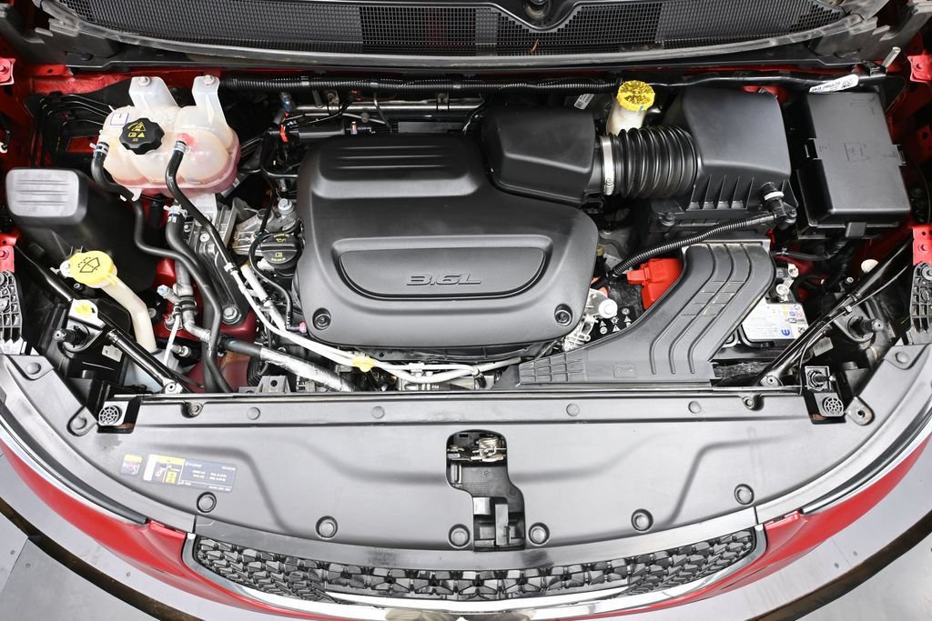 Used 2024 Chrysler Pacifica Touring-L FWD image 49
