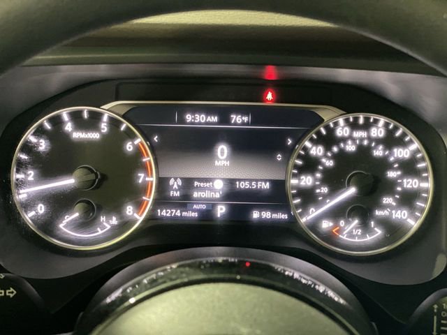 Used 2023 Nissan Rogue SV AWD/4WD image 17