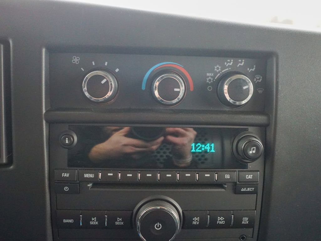 Used 2020 Chevrolet Express 2500 w/ Driver Convenience Package image 18