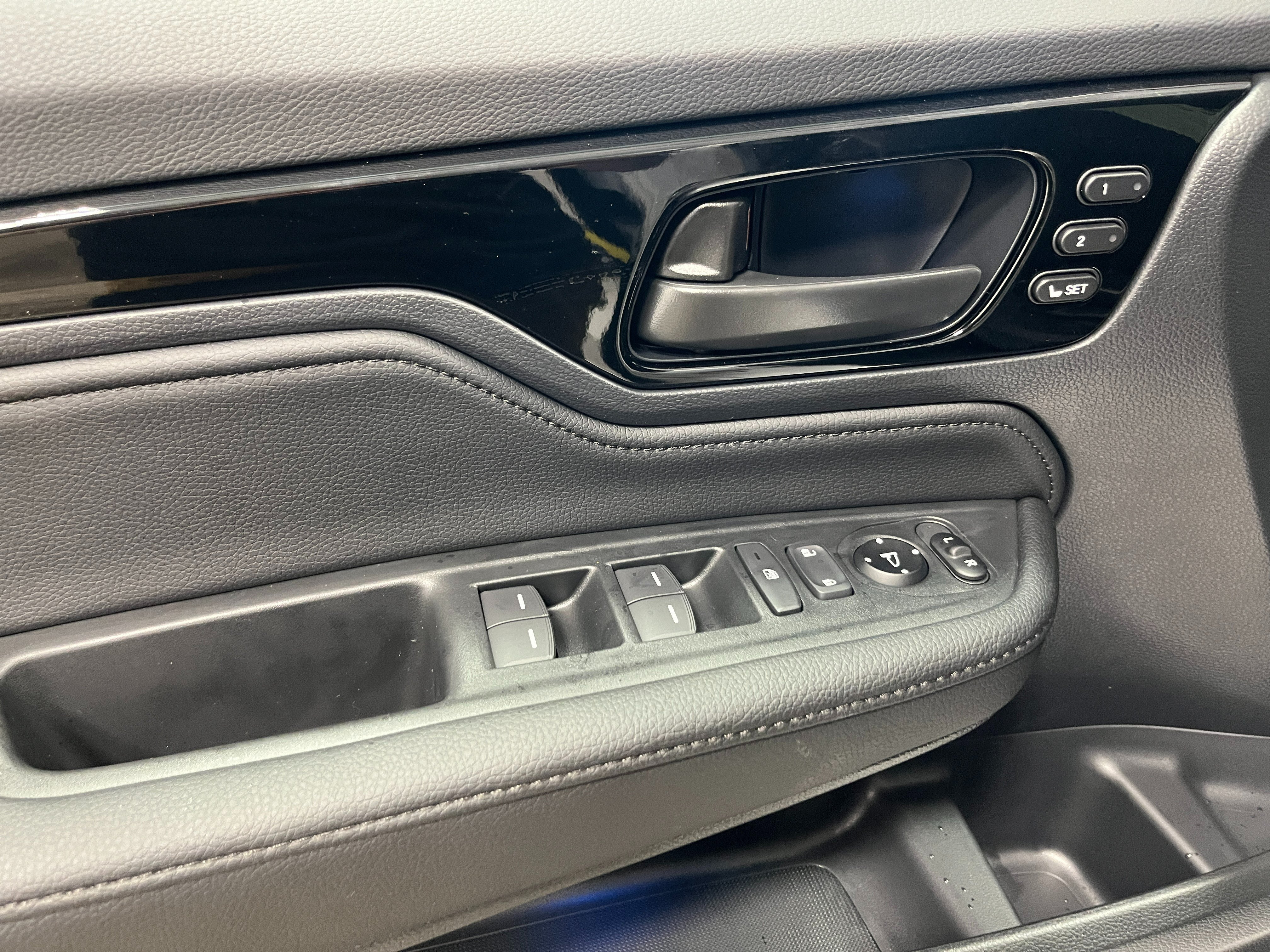 New 2027 Honda Odyssey Touring image 13