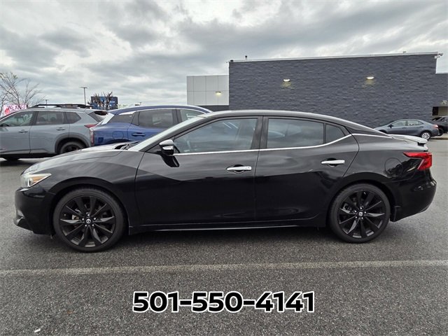 Used 2018 Nissan Maxima SR w/ Midnight Edition image 2