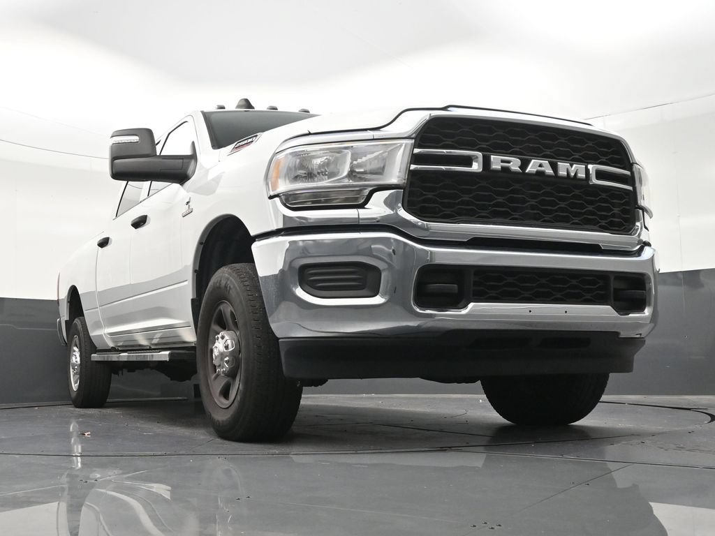 Used 2024 RAM 2500 Tradesman w/ Chrome Appearance Group AWD/4WD image 30