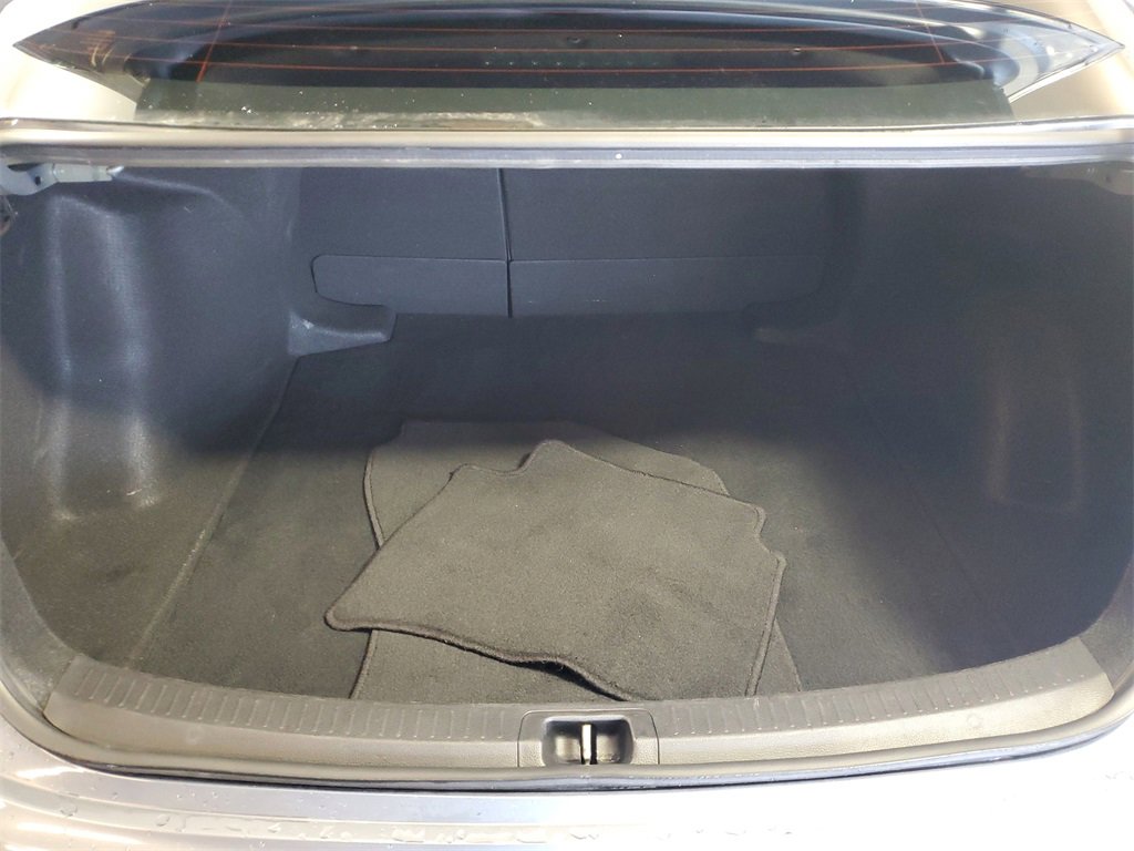 Used 2020 Toyota Corolla LE image 23